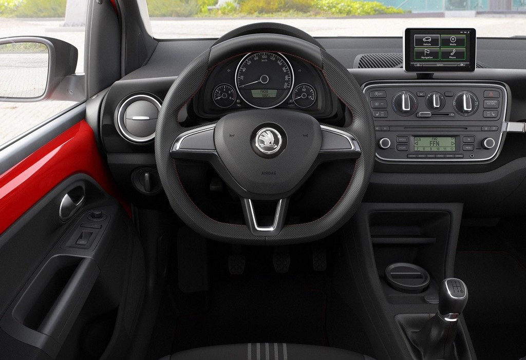 SKODA CITIGO AGORA TAMBÉM NA VERSÃO MONTE CARLO, foto 15
