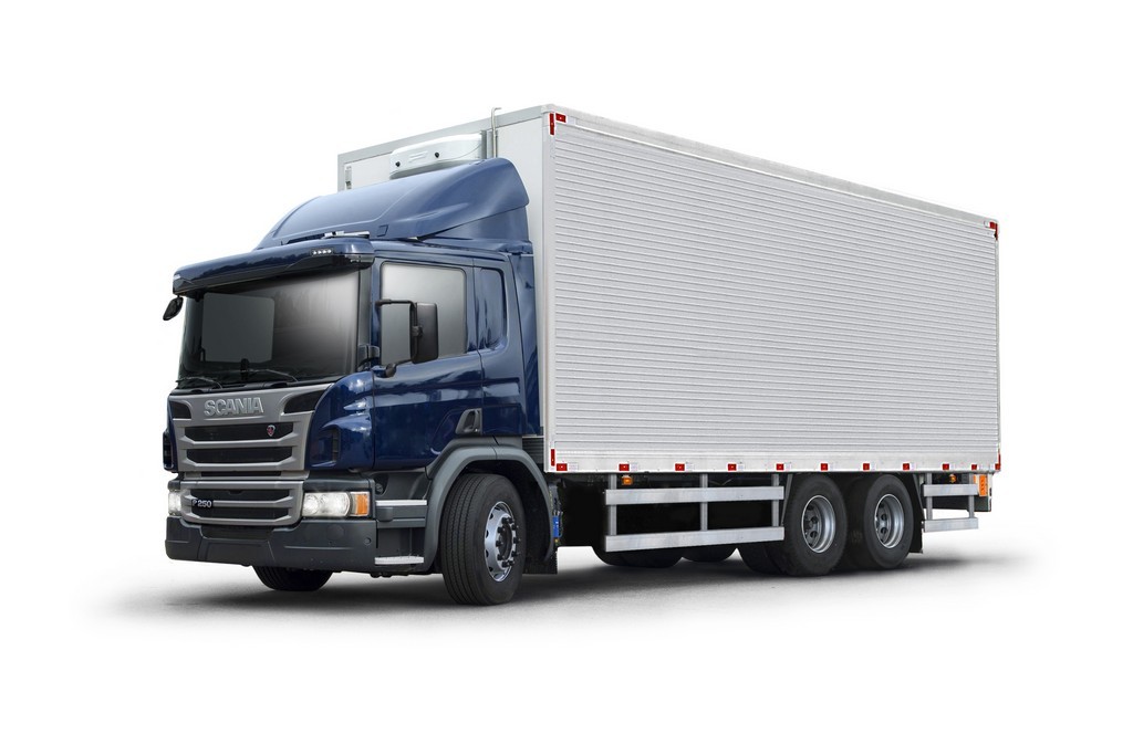 SCANIA REVELA SEUS CAMINHÕES SEMIPESADOS 4X2 E 6X2 COM CABINE ESTENDIDA, foto 1