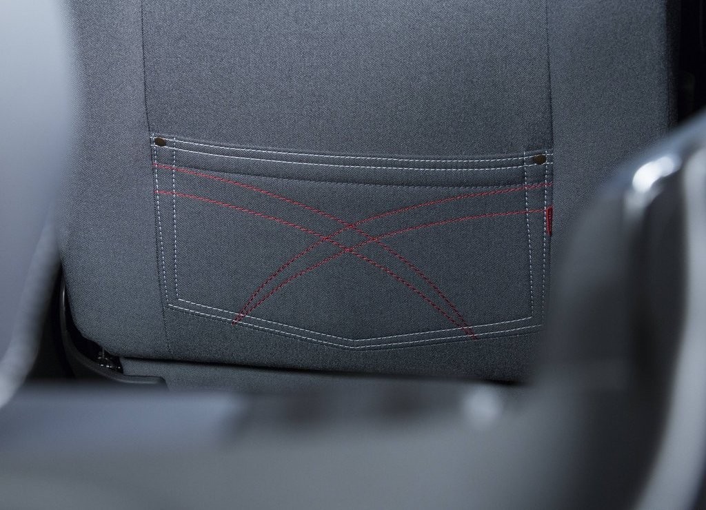 VOLKSWAGEN BEETLE DENIM: UMA HOMENAGEM ÀS CALÇAS JEANS, foto 12