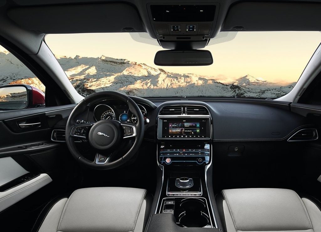 JAGUAR XE AGORA TAMBÉM COM TRAÇÃO INTEGRAL, foto 10