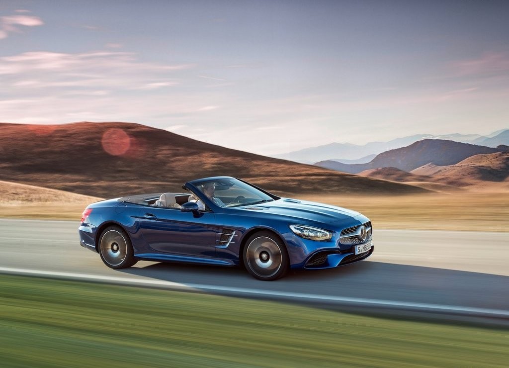 NOVO MERCEDES-BENZ SL COM MAIS EFICIÊNCIA E DINAMISMO NO SALÃO DE LOS ANGELES, foto 4
