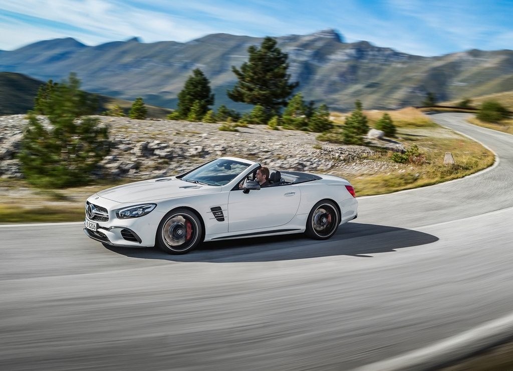 NOVO MERCEDES-BENZ SL COM MAIS EFICIÊNCIA E DINAMISMO NO SALÃO DE LOS ANGELES, foto 26
