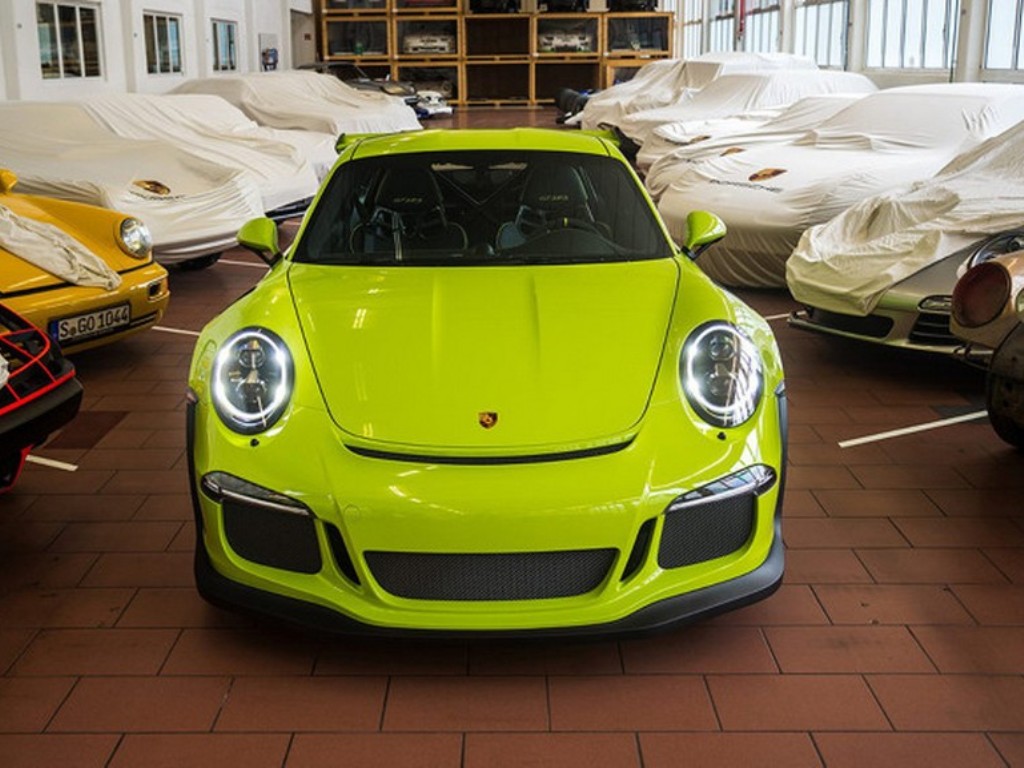 PORSCHE 911 GT3 RS: AINDA MAIS CHAMATIVO BY PORSCHE EXCLUSIVE, foto 1