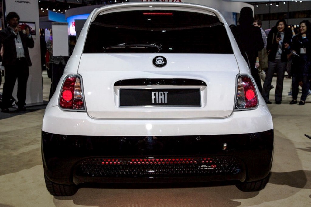 FIAT 500e STORMTROOPER CONCEPT: PROMOVENDO A SAGA ‘STAR WARS’ EM LOS ANGELES, foto 5