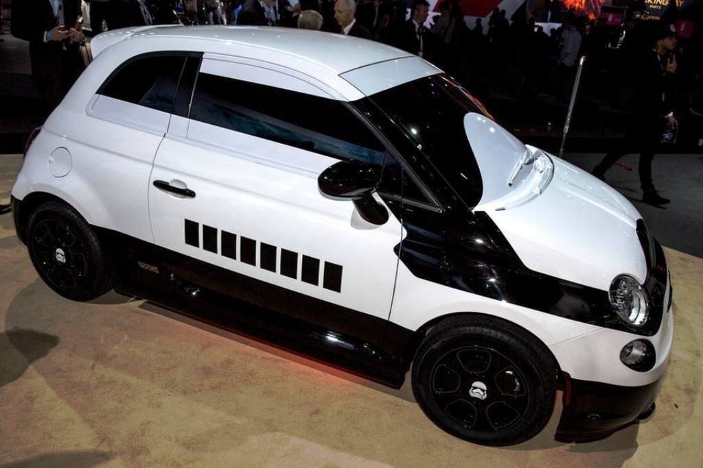 FIAT 500e STORMTROOPER CONCEPT: PROMOVENDO A SAGA ‘STAR WARS’ EM LOS ANGELES, foto 7