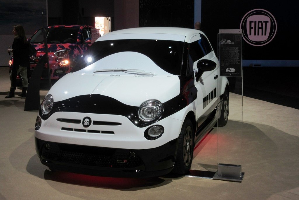 FIAT 500e STORMTROOPER CONCEPT: PROMOVENDO A SAGA ‘STAR WARS’ EM LOS ANGELES, foto 9