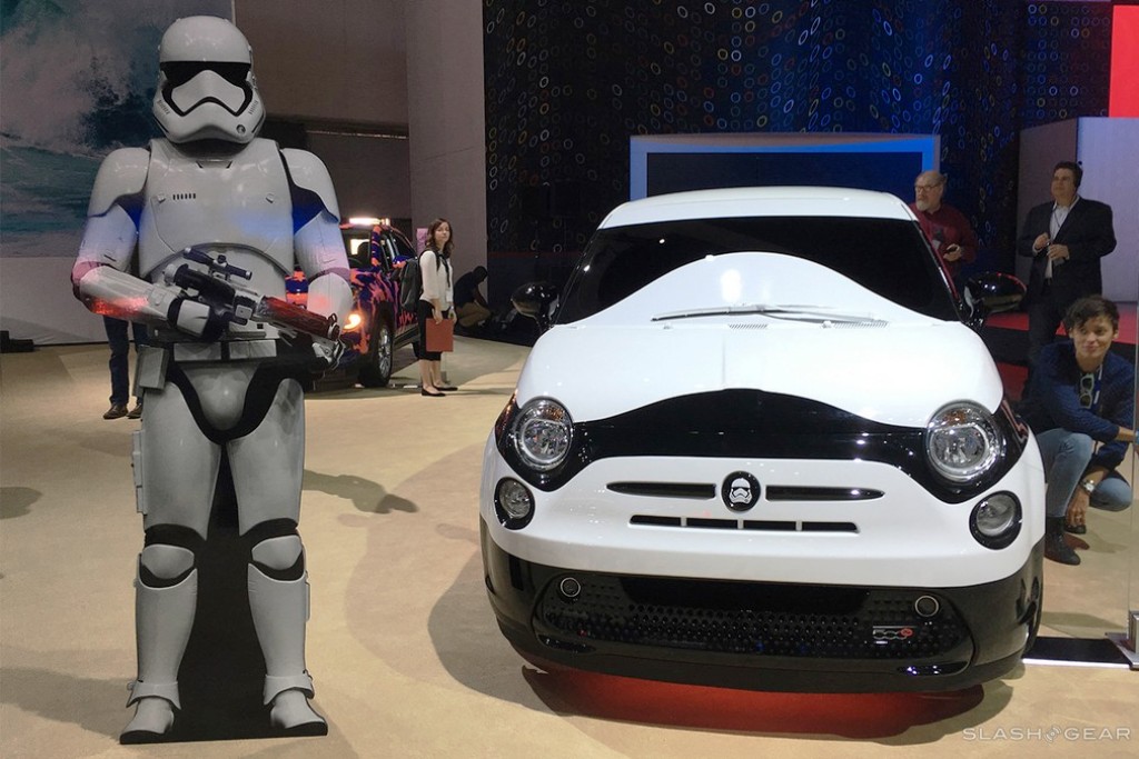 FIAT 500e STORMTROOPER CONCEPT: PROMOVENDO A SAGA ‘STAR WARS’ EM LOS ANGELES, foto 12