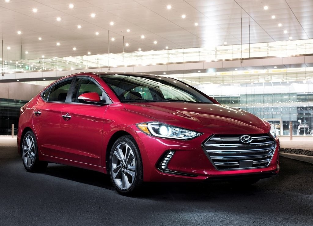 HYUNDAI ELANTRA RENOVADO É MOSTRADO NOS ESTADOS UNIDOS, foto 5