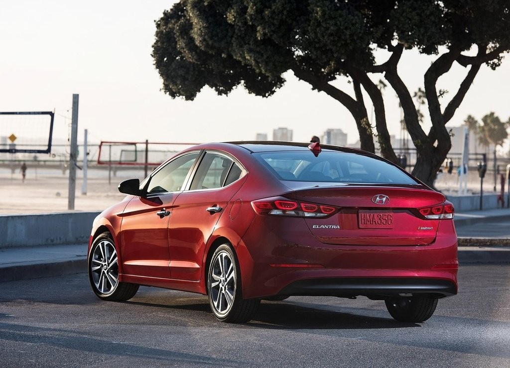 HYUNDAI ELANTRA RENOVADO É MOSTRADO NOS ESTADOS UNIDOS, foto 13