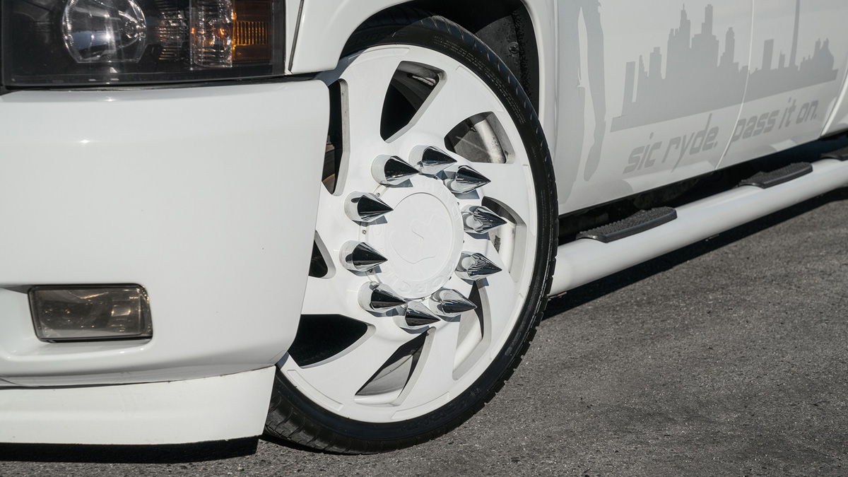 FORGIATO APRESENTA UM SILVERADO COM SEIS RODAS, foto 5