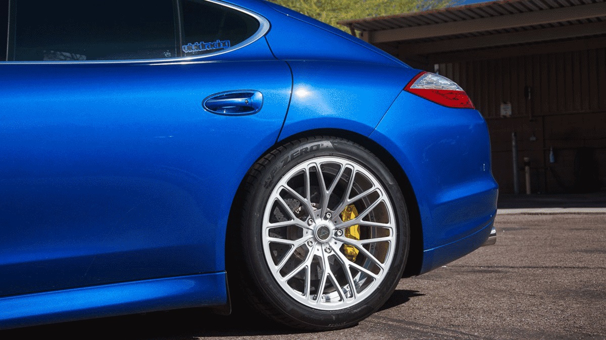 VORSTEINER DÁ UM TOQUE NO PORSCHE PANAMERA TURBO, foto 4