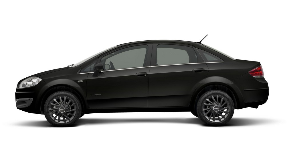 FIAT LANÇA O LINEA BLACKMOTION, foto 5
