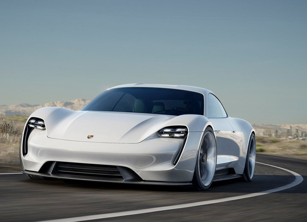 PORSCHE MISSION E RECEBE LUZ VERDE, foto 1