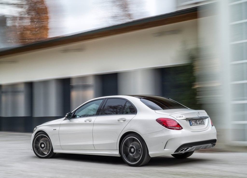 MERCEDES-BENZ C 450 AMG 4MATIC É LANÇADO NO BRASIL BRASIL, foto 10