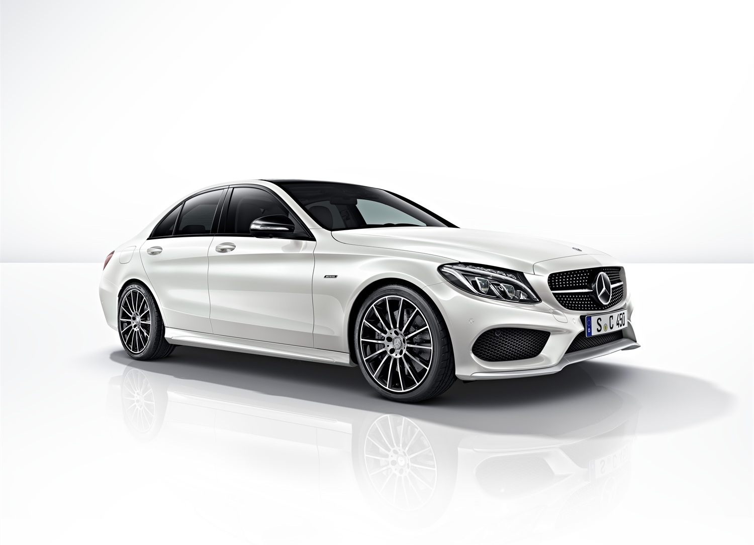 MERCEDES-BENZ C 450 AMG 4MATIC É LANÇADO NO BRASIL BRASIL, foto 29