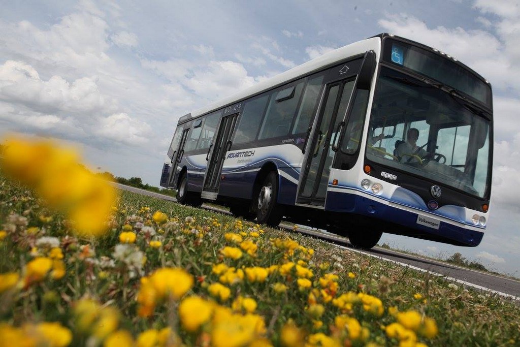 CLIENTES ARGENTINOS TESTAM TECNOLOGIAS DA NOVA LINHA VOLKSBUS EURO 5, foto 1