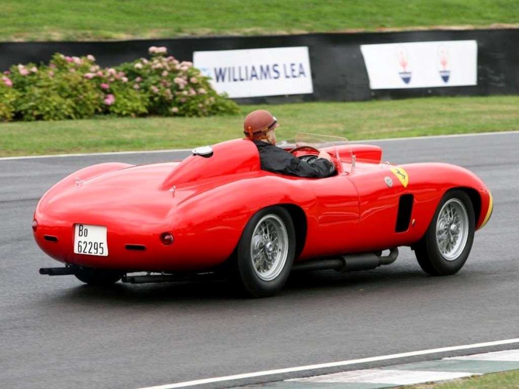 FERRARI F290 MM PILOTADO POR FANGIO EM 1956 FOI VENDIDO POR 25,5 MILHÕES DE EUROS, foto 6