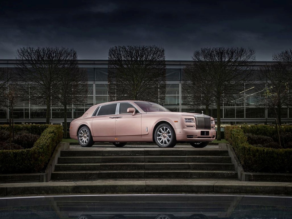 ROLLS-ROYCE APRESENTA O PHANTOM SUNRISE EXTENDED WHEELBASE, foto 1