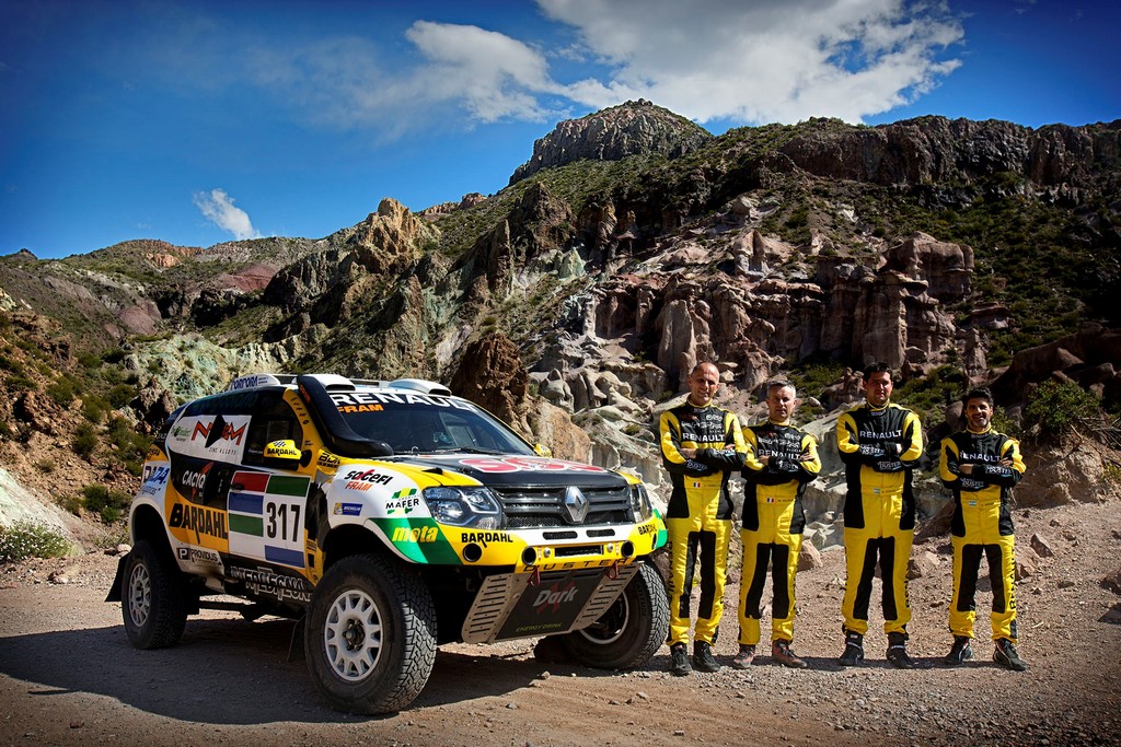 RENAULT DUSTER DAKAR PRETENDE CHEGAR ENTRE OS 10 PRIMEIROS NO RALLY DAKAR, foto 2