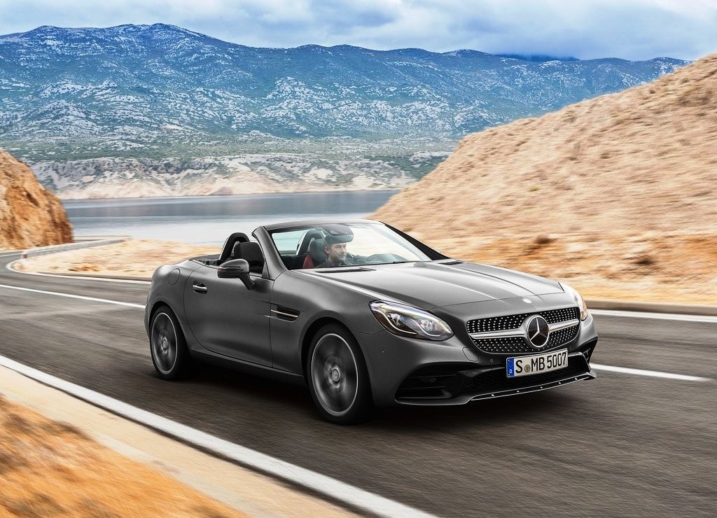 MERCEDES-BENZ APRESENTA O NOVO SLC, foto 3