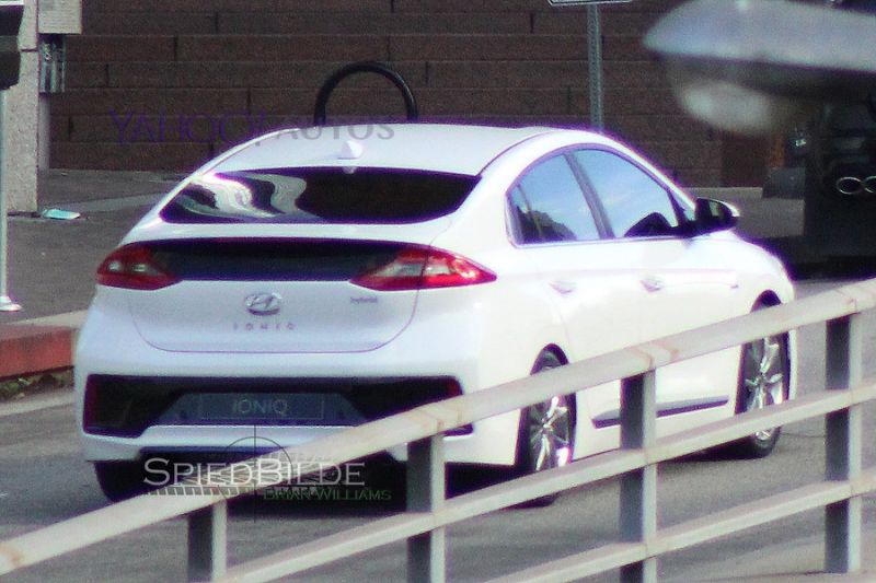HYUNDAI IONIQ FOTOGRAFADO SEM CAMUFLAGEM, foto 2