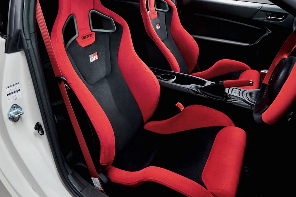 TOYOTA GT86 GRMN: DISPONÍVEL APENAS PARA O JAPÃO, foto 8
