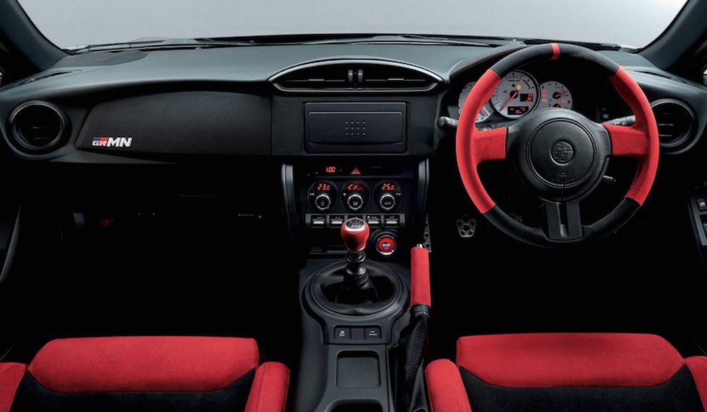 TOYOTA GT86 GRMN: DISPONÍVEL APENAS PARA O JAPÃO, foto 9