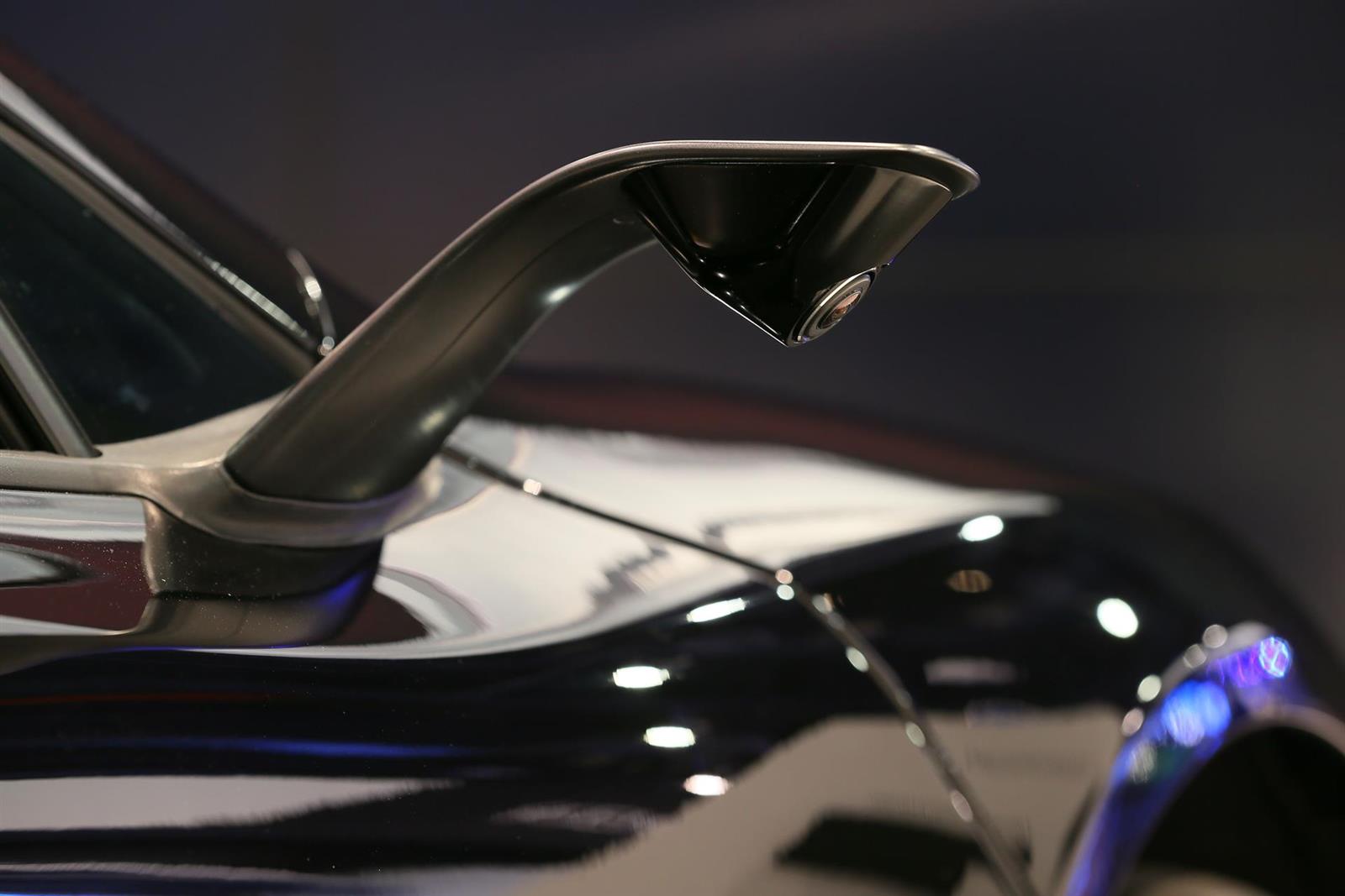 McLAREN E JVCKENWOOD APRESENTAM EM LAS VEGAS UM 675LT ESPECIAL, foto 2