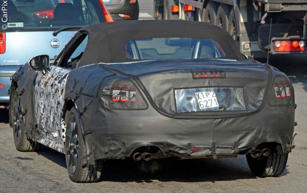 FIAT 124 SPIDER NA VERSÃO ABARTH ESTÁ EM DESENVOLVIMENTO, foto 5