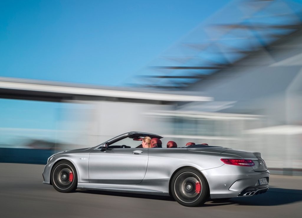 MERCEDES-AMG S 63 CABRIOLET APRESENTA EDIÇÃO COMEMORATIVA EM DETROIT, foto 9