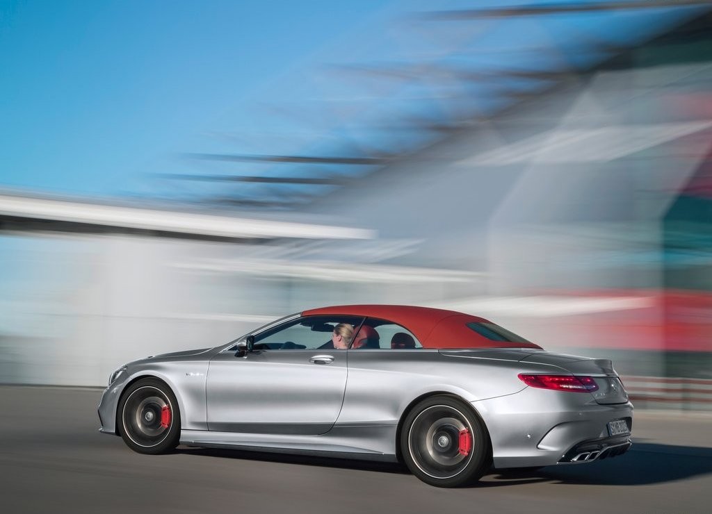 MERCEDES-AMG S 63 CABRIOLET APRESENTA EDIÇÃO COMEMORATIVA EM DETROIT, foto 10