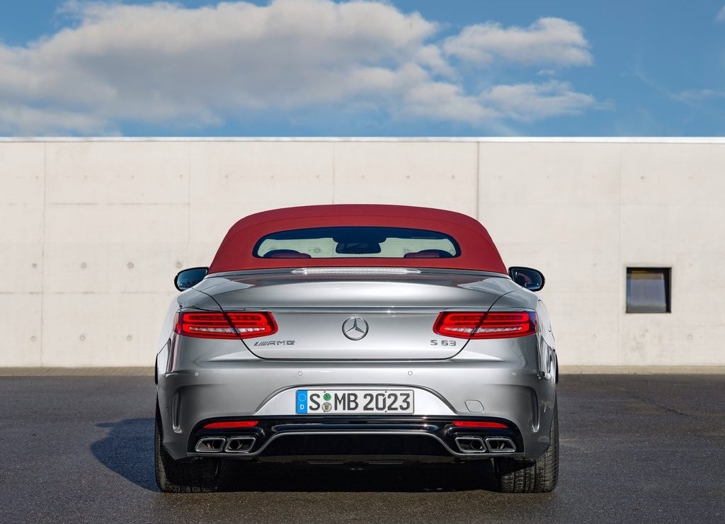 MERCEDES-AMG S 63 CABRIOLET APRESENTA EDIÇÃO COMEMORATIVA EM DETROIT, foto 12