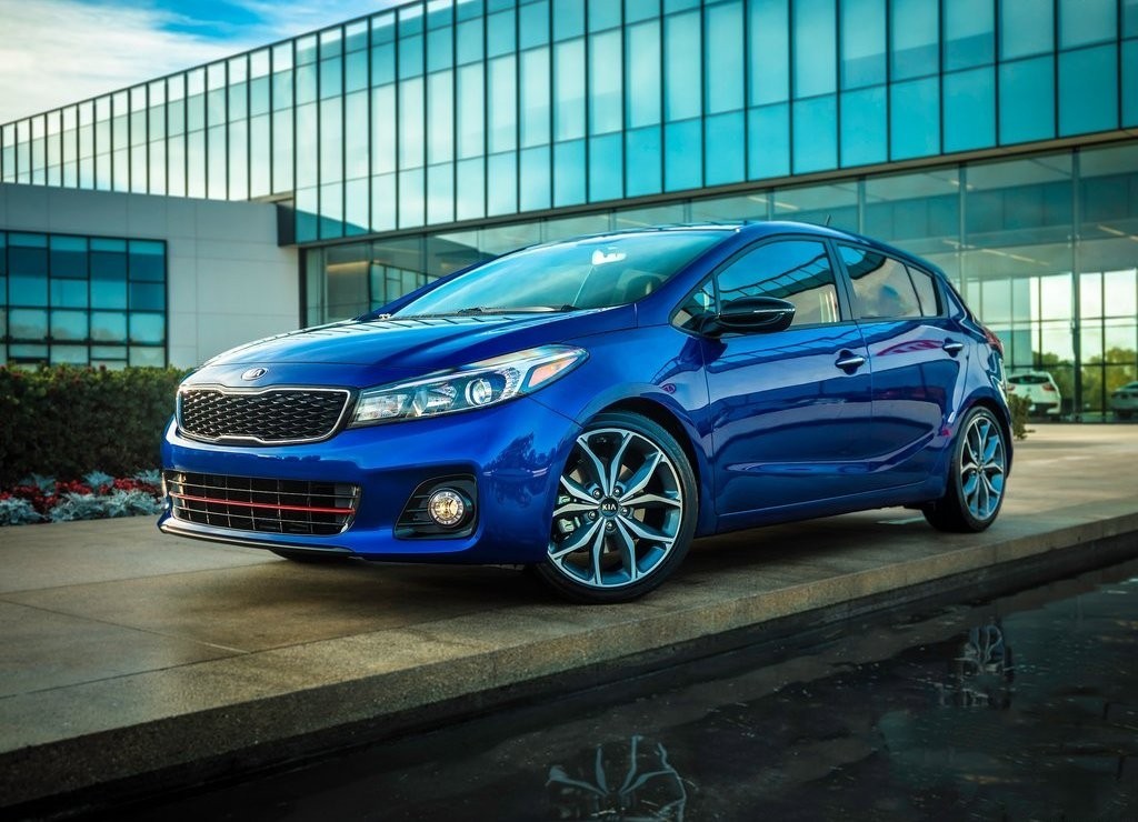 KIA FORTE E KIA FORTE5 SÃO APRESENTADOS EM DETROIT, foto 9