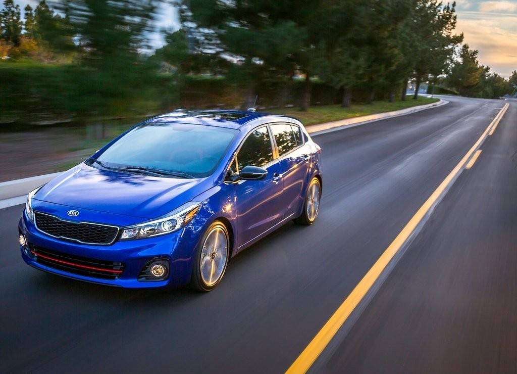 KIA FORTE E KIA FORTE5 SÃO APRESENTADOS EM DETROIT, foto 12