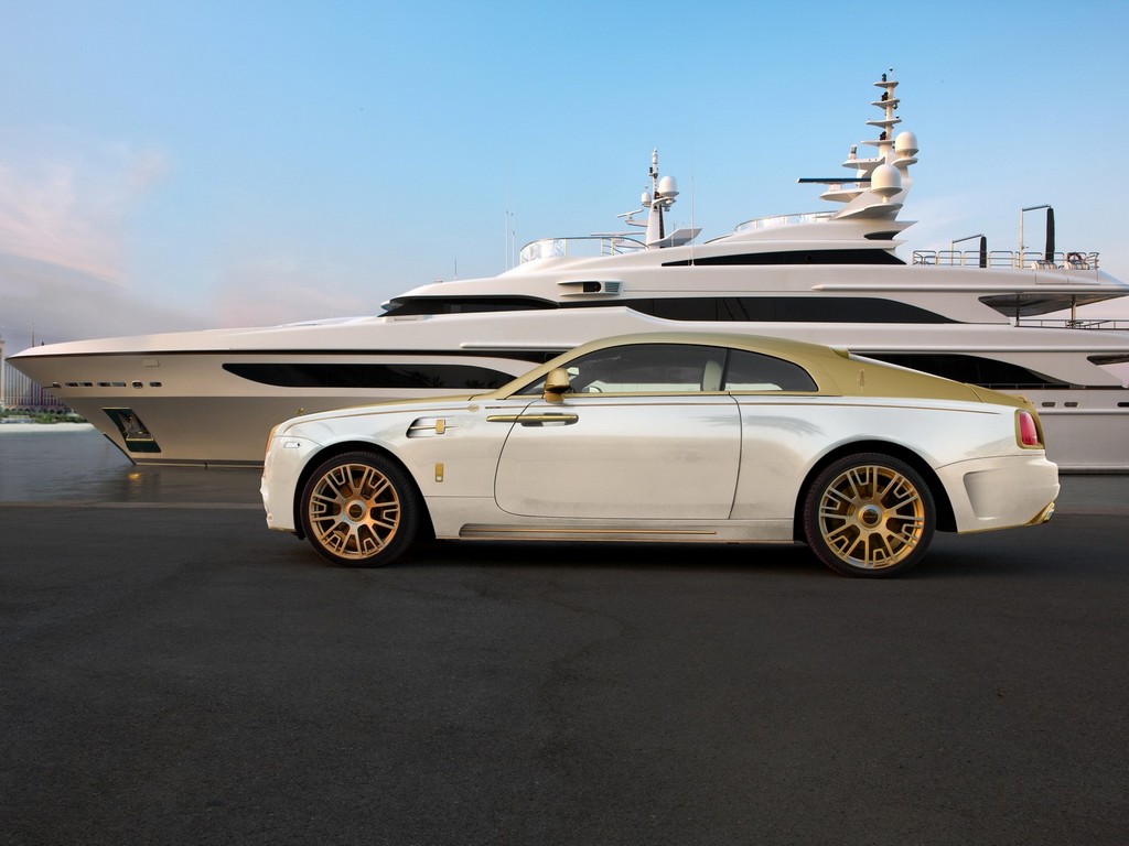ROLLS-ROYCE WRAITH ‘PALM EDITION 999’: MAIS UMA EXTRAVAGÂNCIA DA MANSORY, foto 2