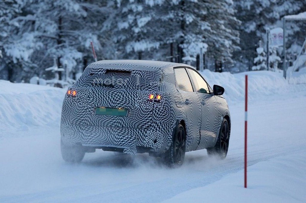 SEGUNDA GERAÇÃO DO PEUGEOT 3008 SEGUE EM TESTES, foto 13