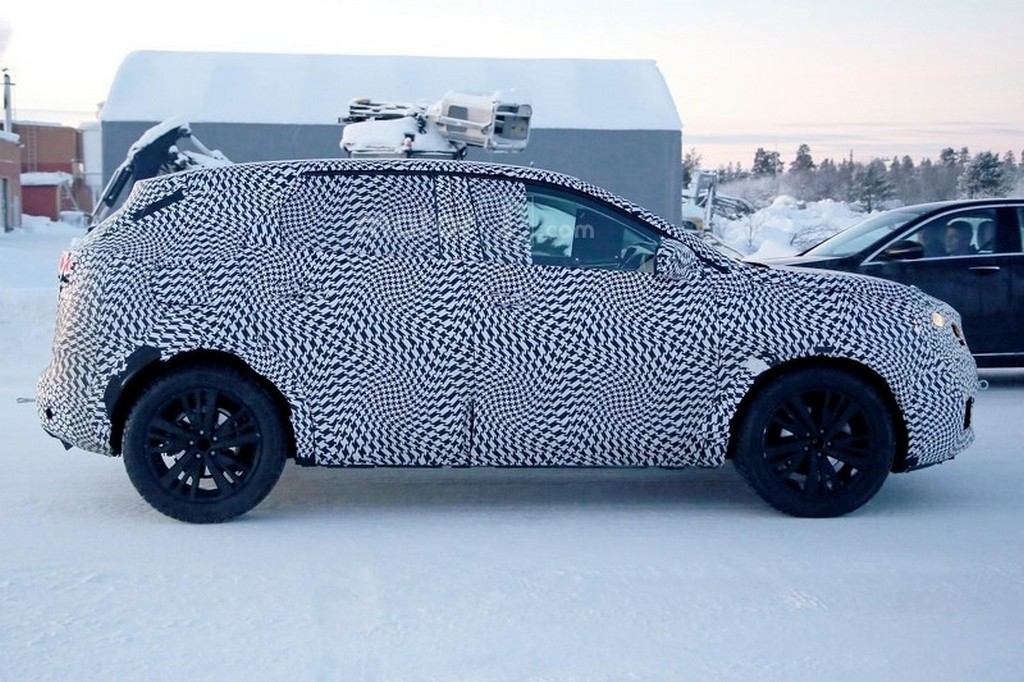 SEGUNDA GERAÇÃO DO PEUGEOT 3008 SEGUE EM TESTES, foto 15