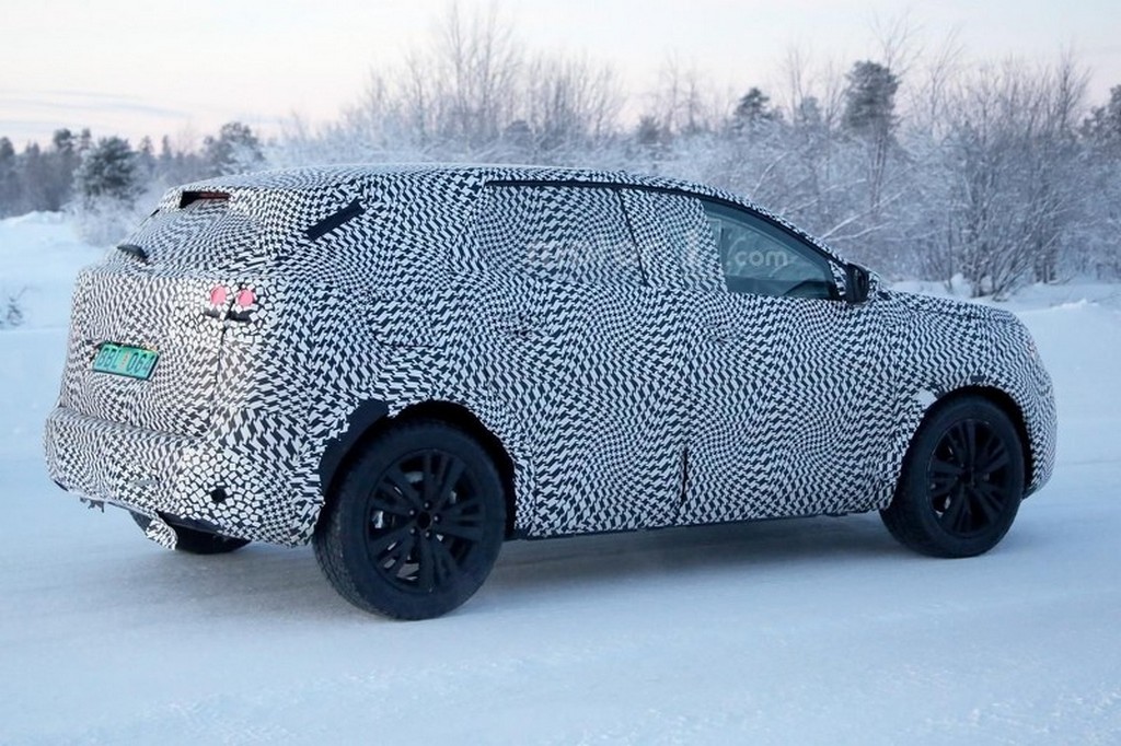 SEGUNDA GERAÇÃO DO PEUGEOT 3008 SEGUE EM TESTES, foto 16