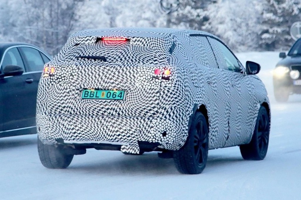 SEGUNDA GERAÇÃO DO PEUGEOT 3008 SEGUE EM TESTES, foto 18