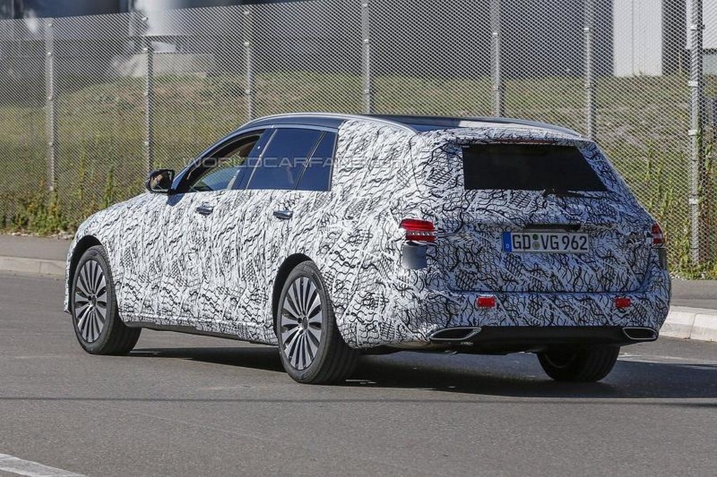 NOVO MERCEDES-BENZ E CLASS ESTATE TERÁ VERSÃO AVENTUREIRA, foto 5