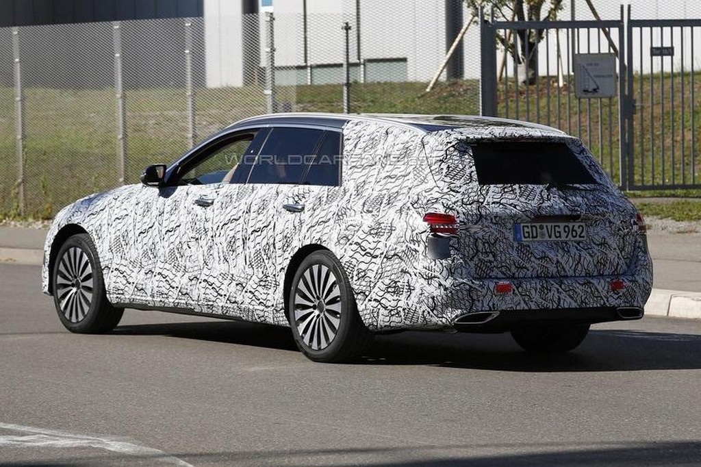 NOVO MERCEDES-BENZ E CLASS ESTATE TERÁ VERSÃO AVENTUREIRA, foto 15