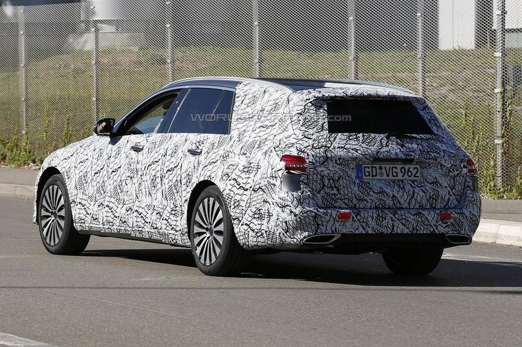 NOVO MERCEDES-BENZ E CLASS ESTATE TERÁ VERSÃO AVENTUREIRA, foto 24