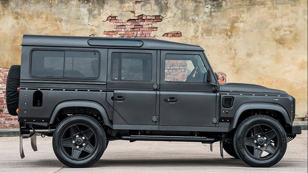 KAHN TAMBÉM SE DESPEDE DO LAND ROVER DEFENDER EM ALTO ESTILO, foto 3