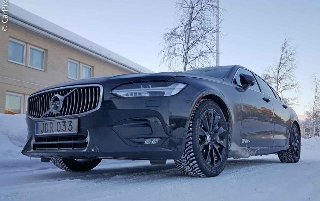 VOLVO S90 CONTARÁ COM UMA VERSÃO R-DESIGN, foto 2