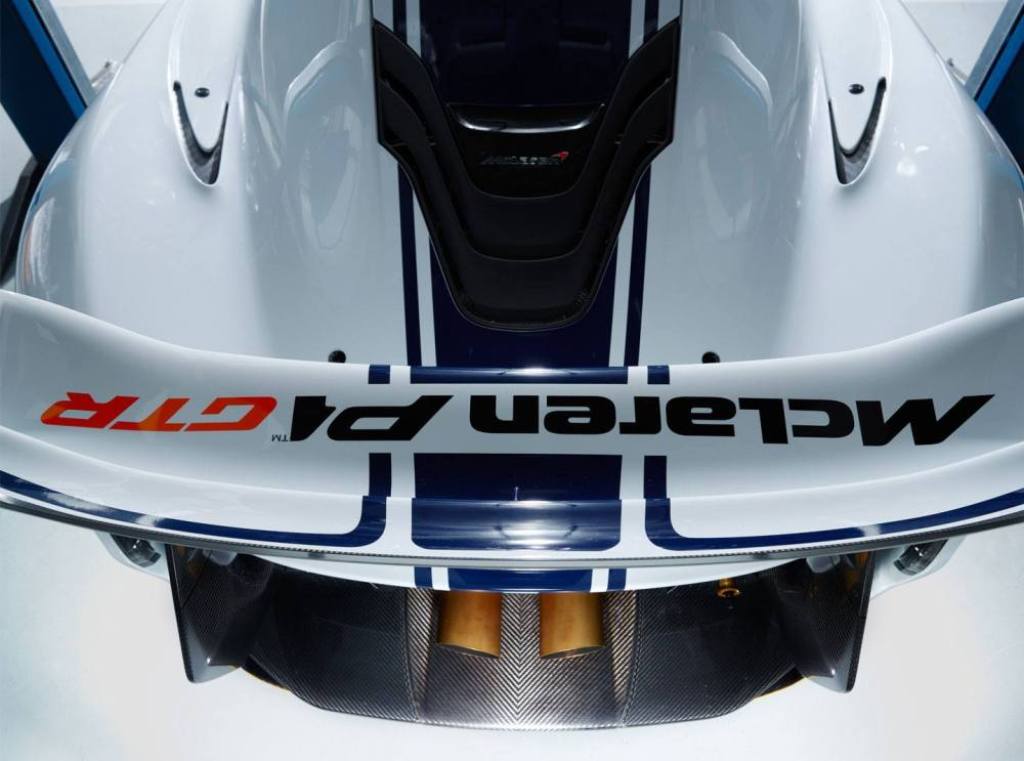 A OFICINA DOS SONHOS: DOZE EXEMPLARES DO McLAREN P1 GTR REUNIDOS, foto 6
