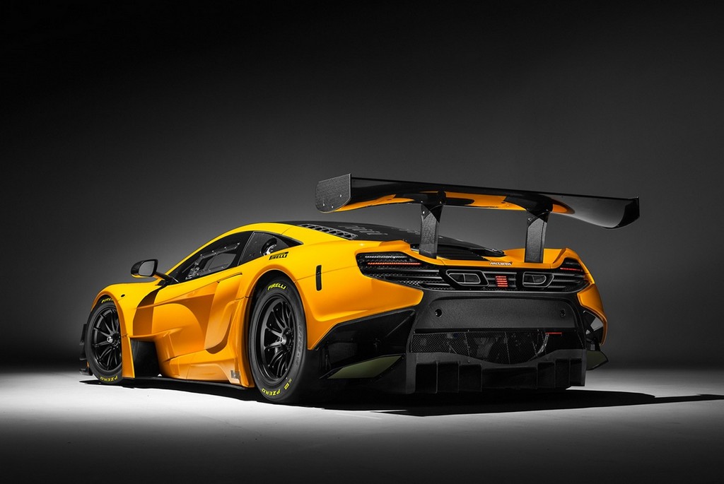 McLAREN 650S GT3 SURGE RENOVADO PARA OS CIRCUITOS, foto 2