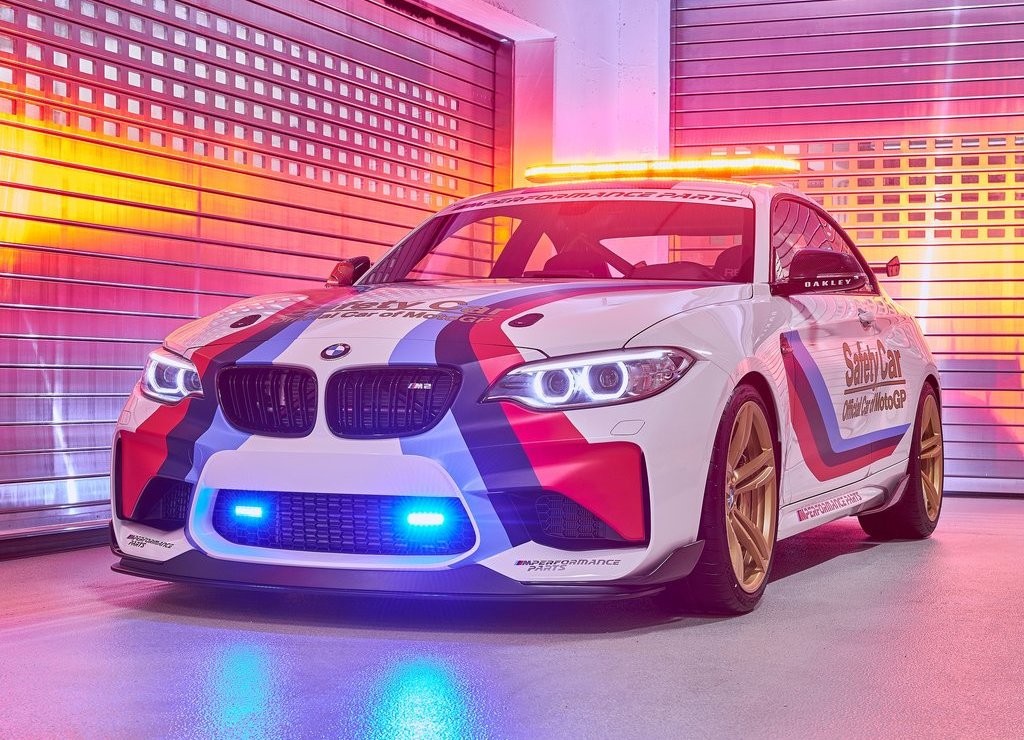 BMW APRESENTA O M2 MOTOGP SAFETY CAR, foto 3
