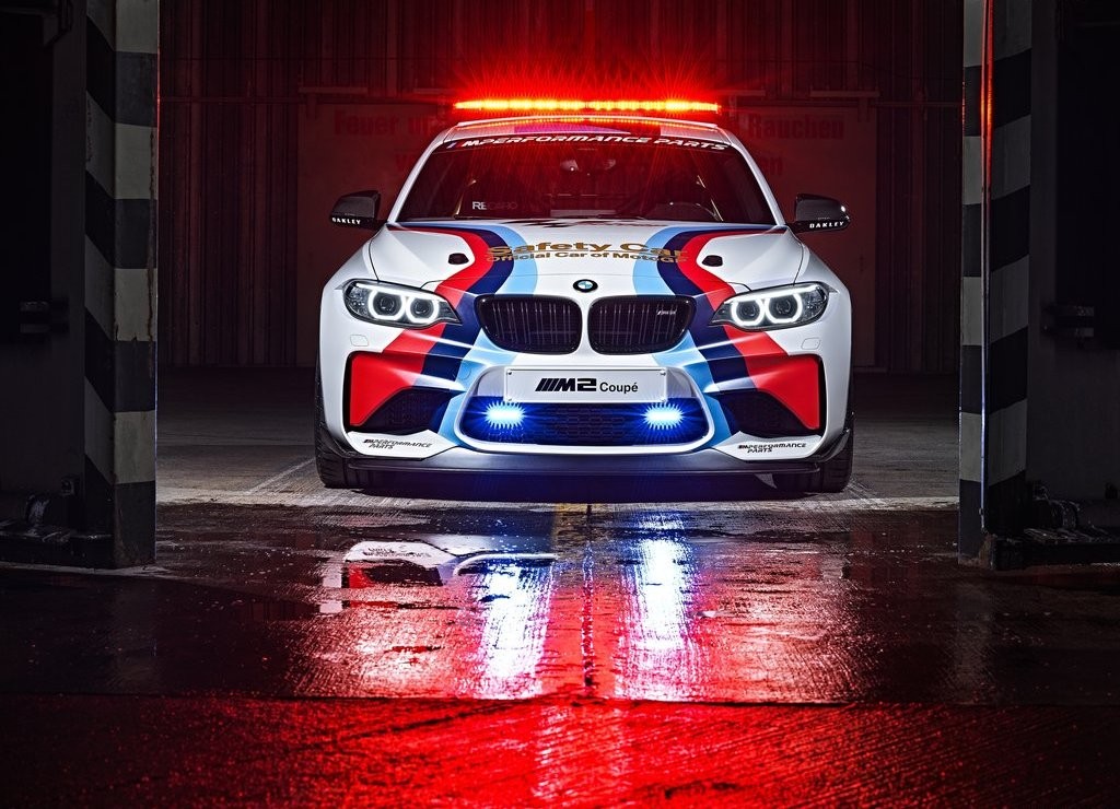 BMW APRESENTA O M2 MOTOGP SAFETY CAR, foto 8