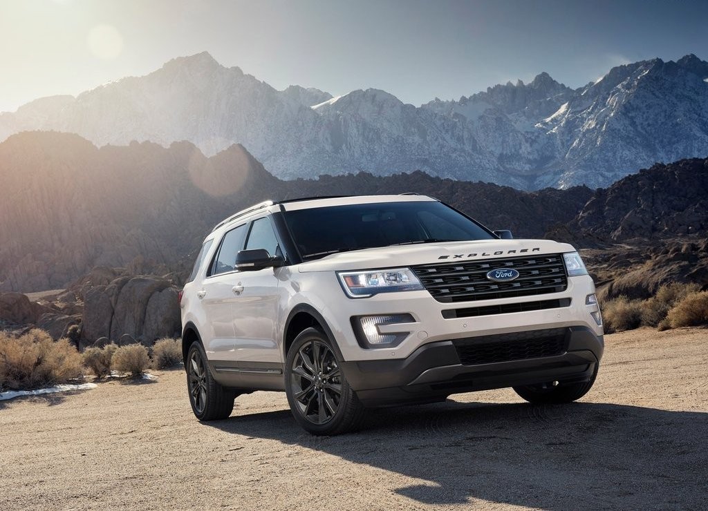 FORD MOSTRA O EXPLORER XLT SPORT EM CHICAGO, foto 3