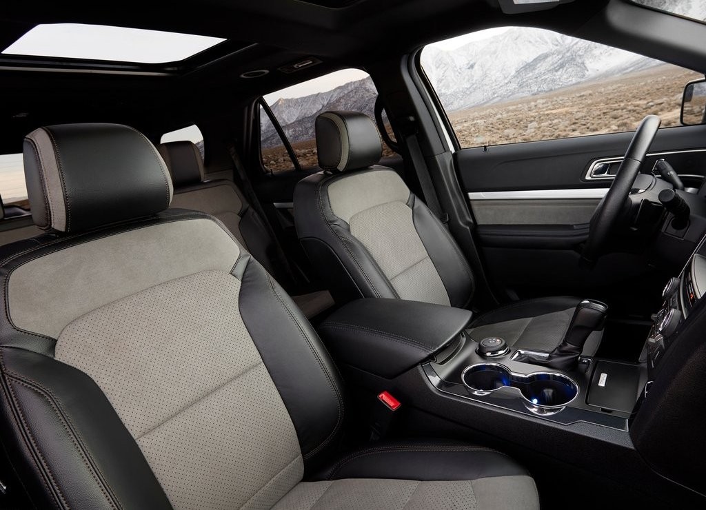 FORD MOSTRA O EXPLORER XLT SPORT EM CHICAGO, foto 10